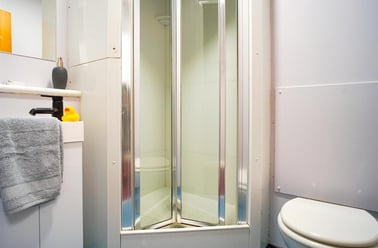 Roxburgh Place, Old Town, Edinburgh - Image 2